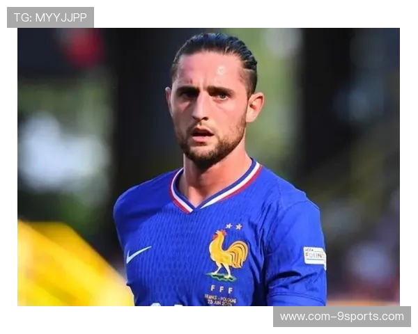 尤文拉比奥禁区横拉推射成功再次得分：从赛场瞬间看见热爱生活的证据